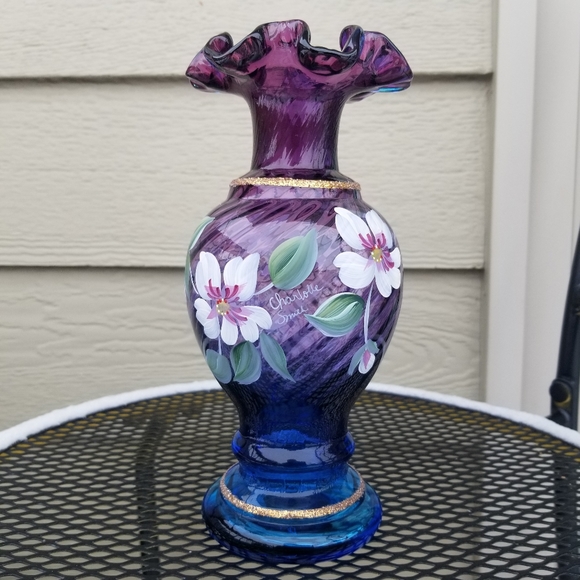 ❌️SOLD❌️Fenton 50th Anniversary Art Mulberry Glass Vase Hand Painted Vintage - Picture 2 of 13